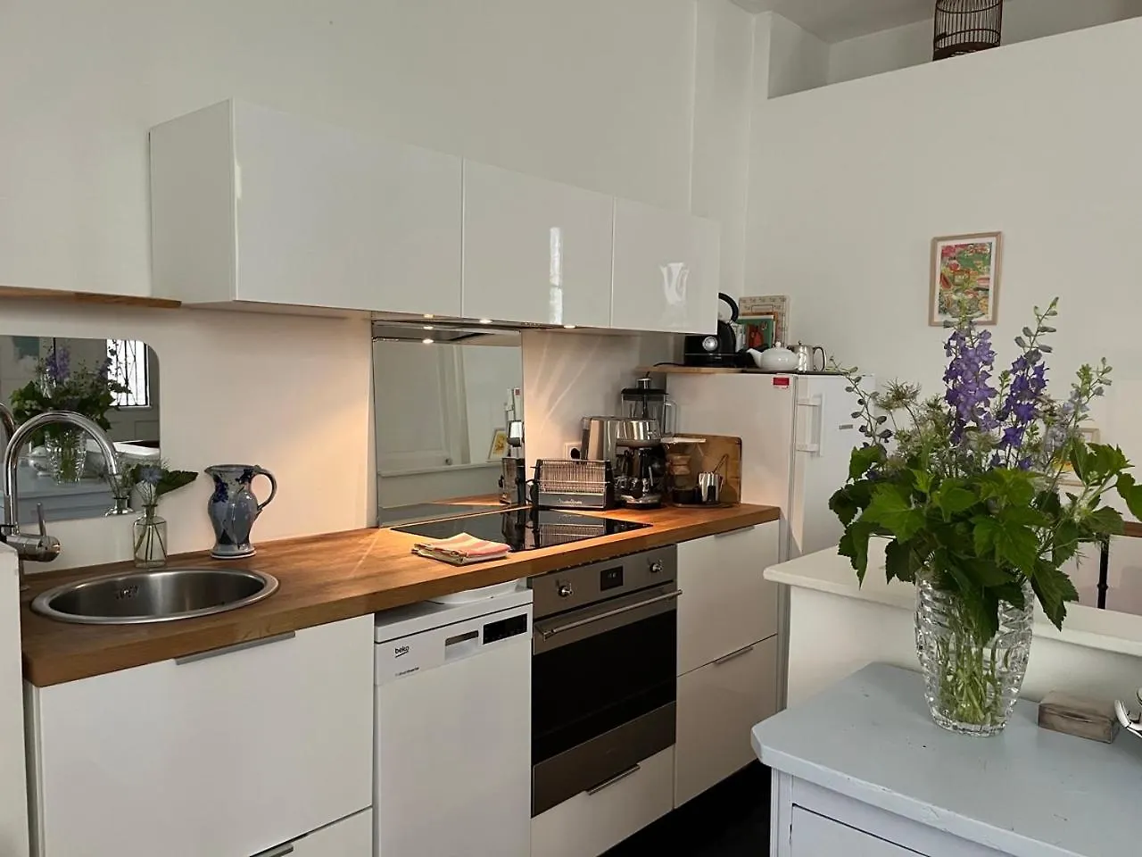 Comme Une Petite Maison Paris 0*,