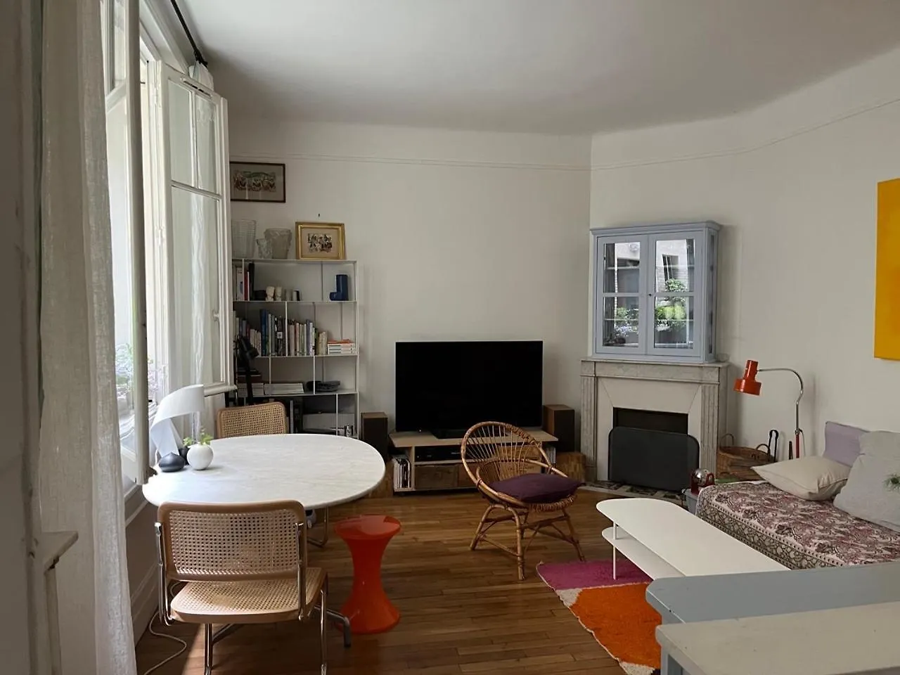 Comme Une Petite Maison Paris Apartment